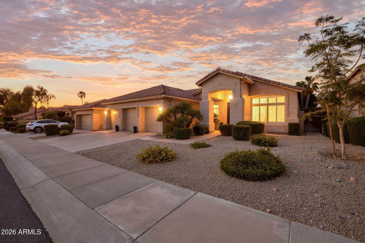 9860 E Gelding Dr., Scottsdale, AZ 85260