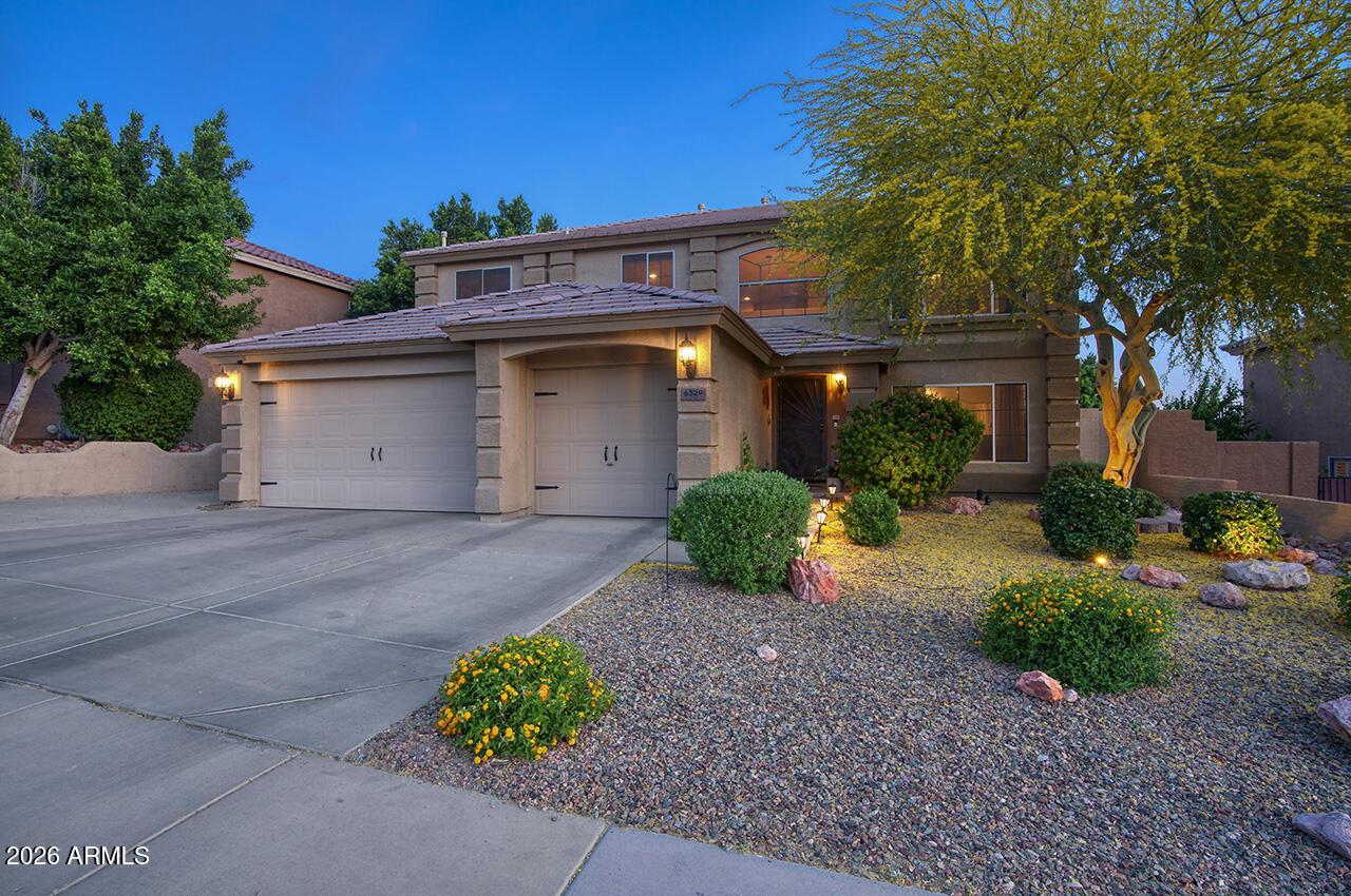 6329 W Honeysuckle Dr., Phoenix, AZ 85083