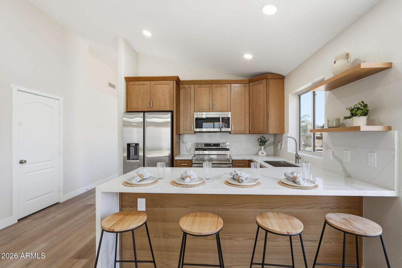 2239 E Escuda Rd., Phoenix, AZ 85024