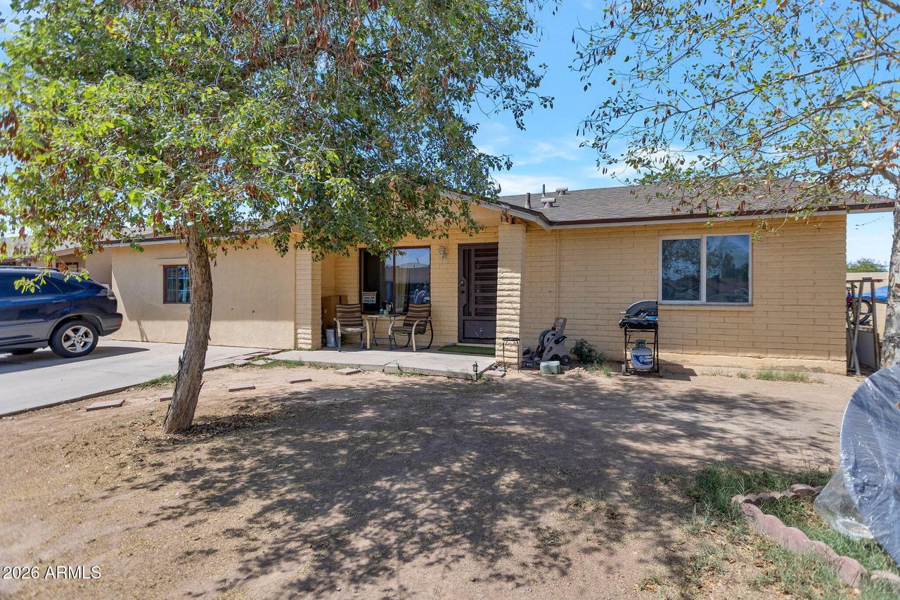 2052 N 51st Dr., Phoenix, AZ 85035