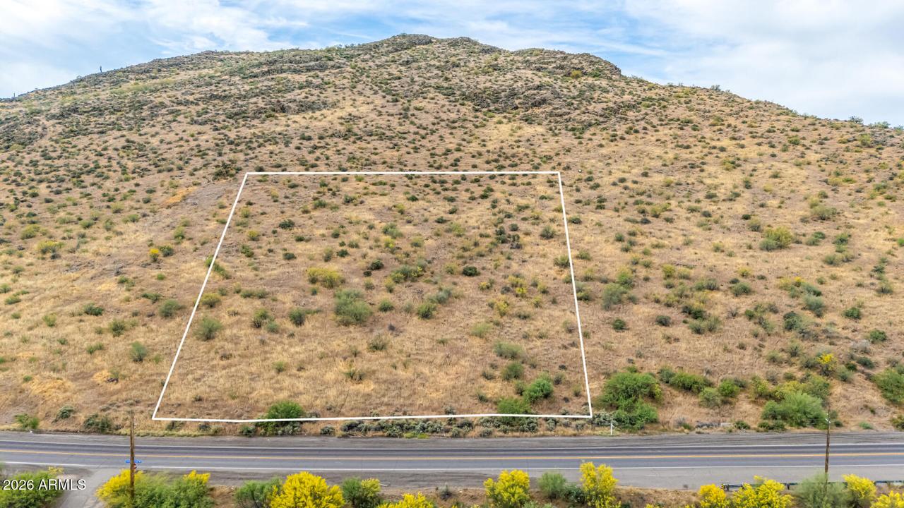 7xx E Circle Mountain Rd. #-, New River, AZ 85087