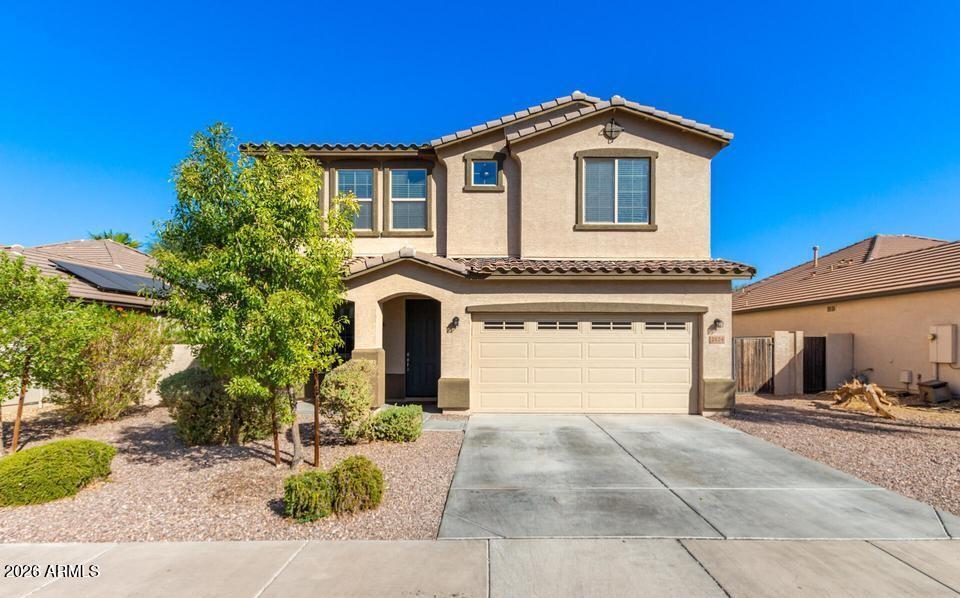 2124 W Desert Ln., Phoenix, AZ 85041