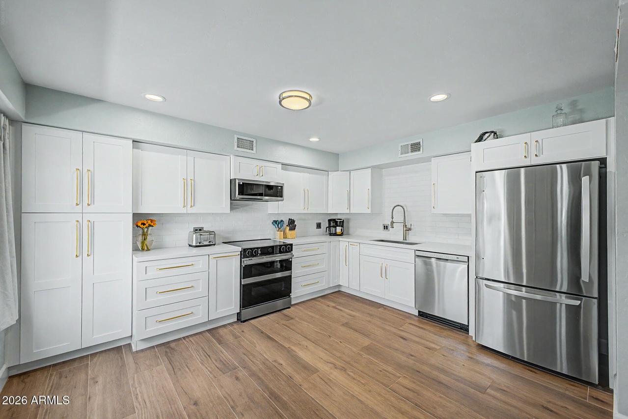 4925 N 73rd St. #16, Scottsdale, AZ 85251