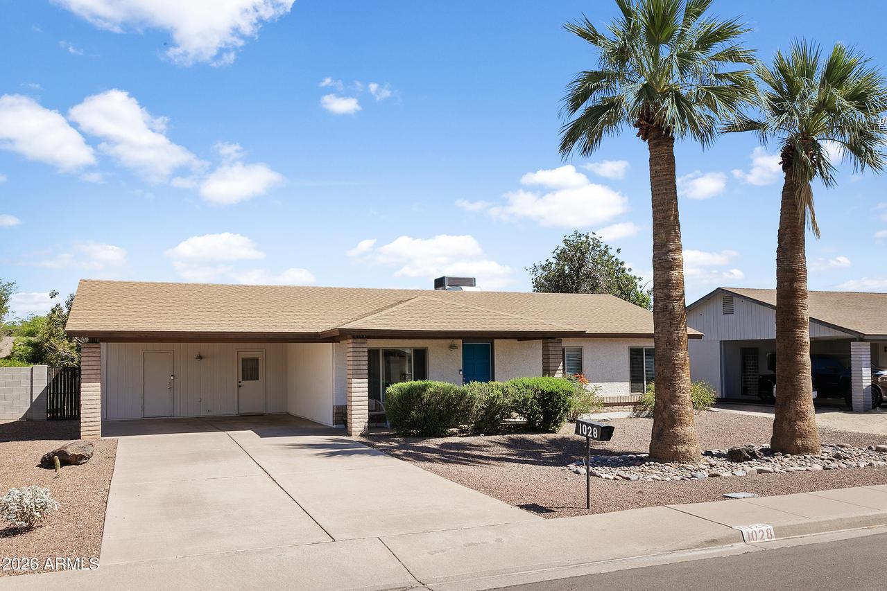 1028 W Minton Dr., Tempe, AZ 85282