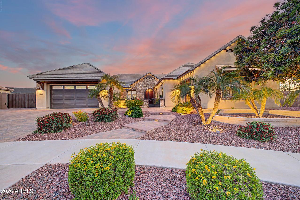 19225 E Pine Valley Dr., Queen Creek, AZ 85142