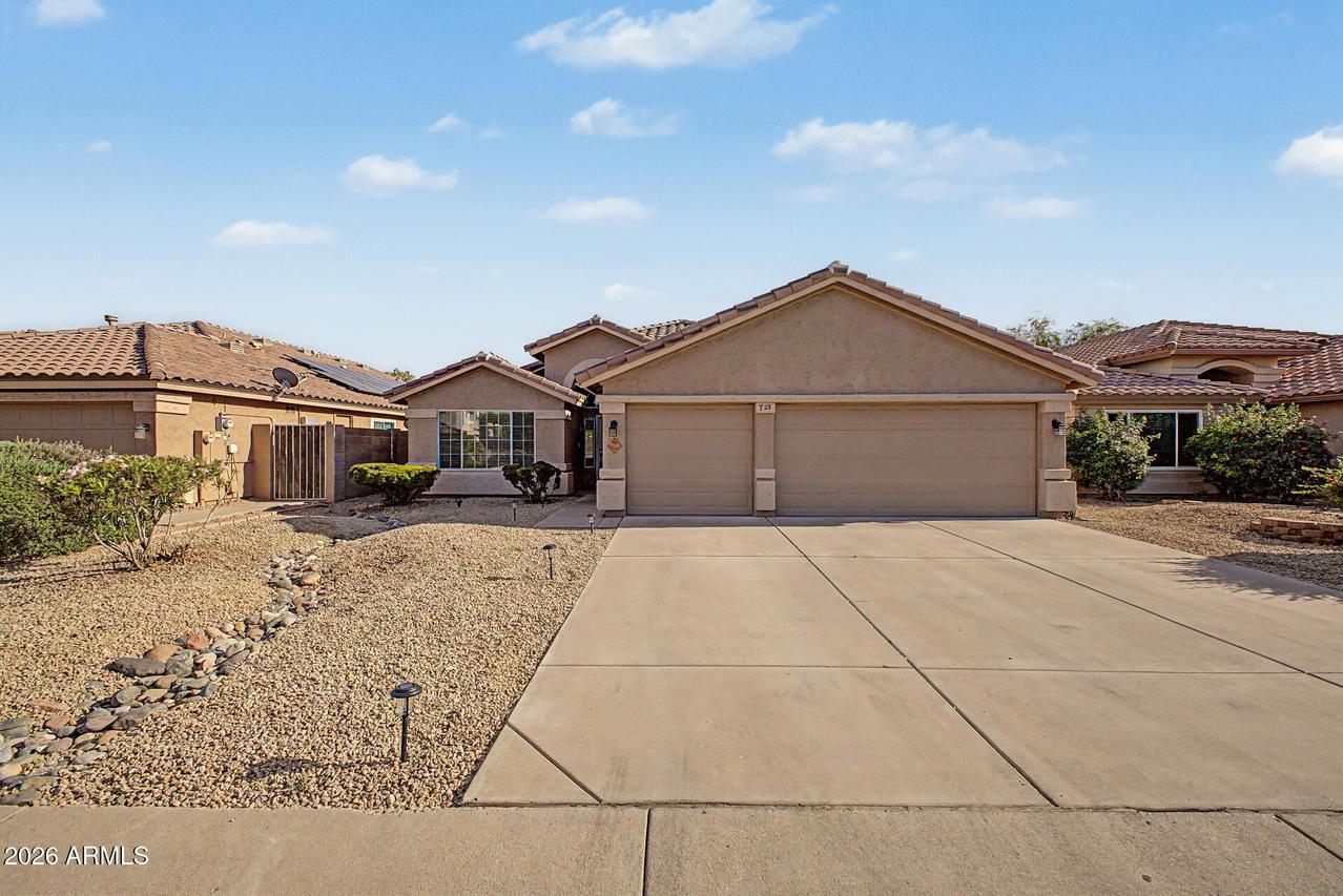 723 W Douglas Ave., Gilbert, AZ 85233