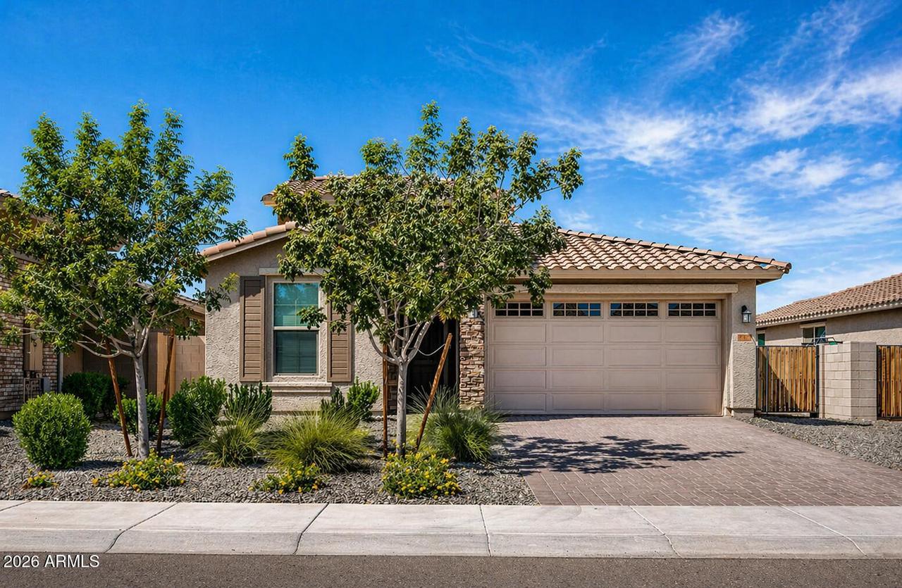 18822 W Medlock Dr., Litchfield Park, AZ 85340