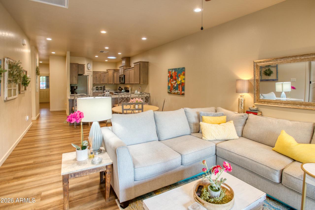 5873 Saturn Dr., Lakeside, AZ 85929