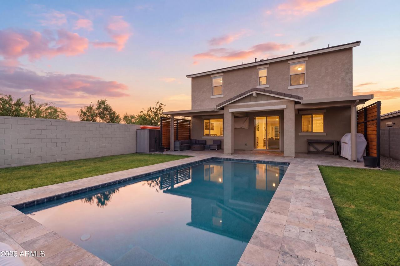 13306 W Dale Ln., Peoria, AZ 85383