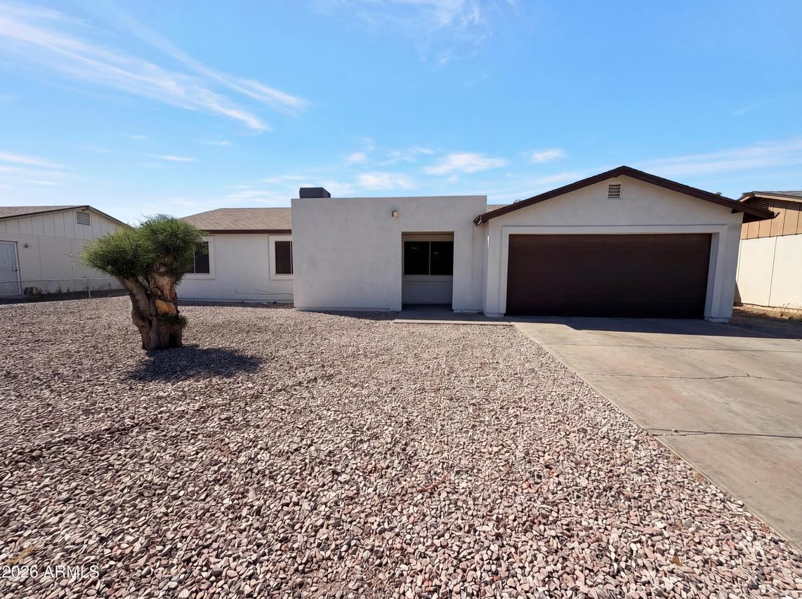 8107 W Meadowbrook Ave., Phoenix, AZ 85033