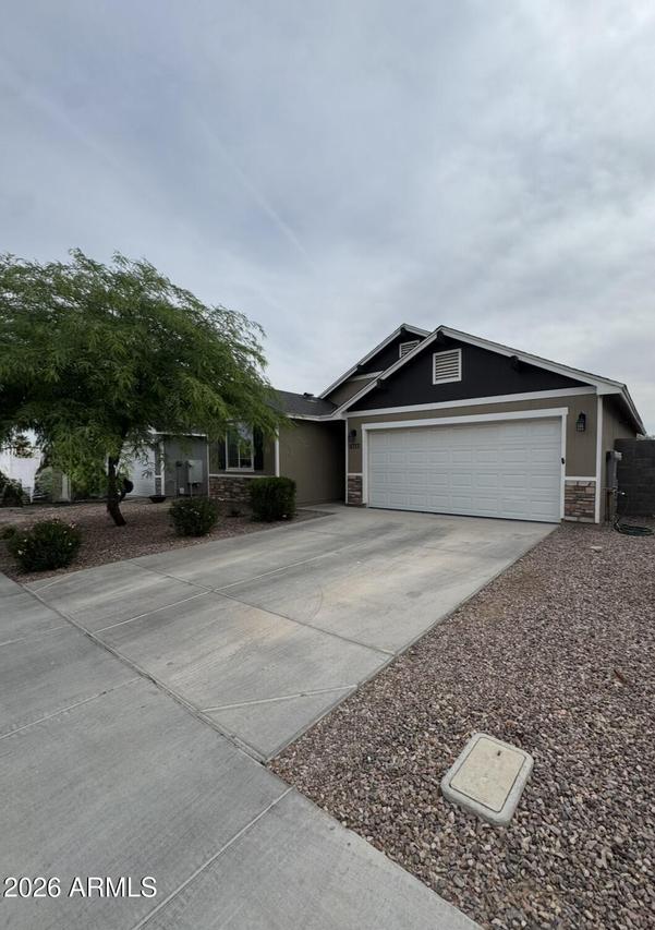 5713 S 13th Ave., Phoenix, AZ 85041