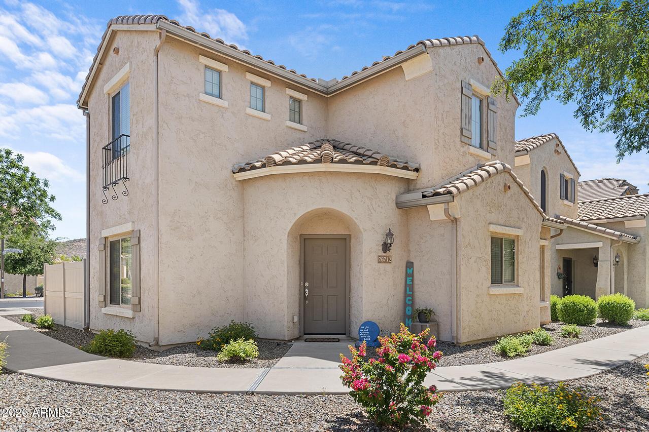 26712 N Babbling Brook Dr., Phoenix, AZ 85083
