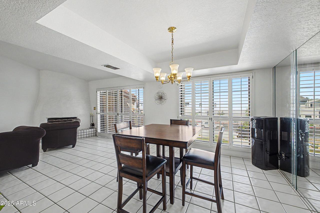 8301 N 21st Dr. #F203, Phoenix, AZ 85021