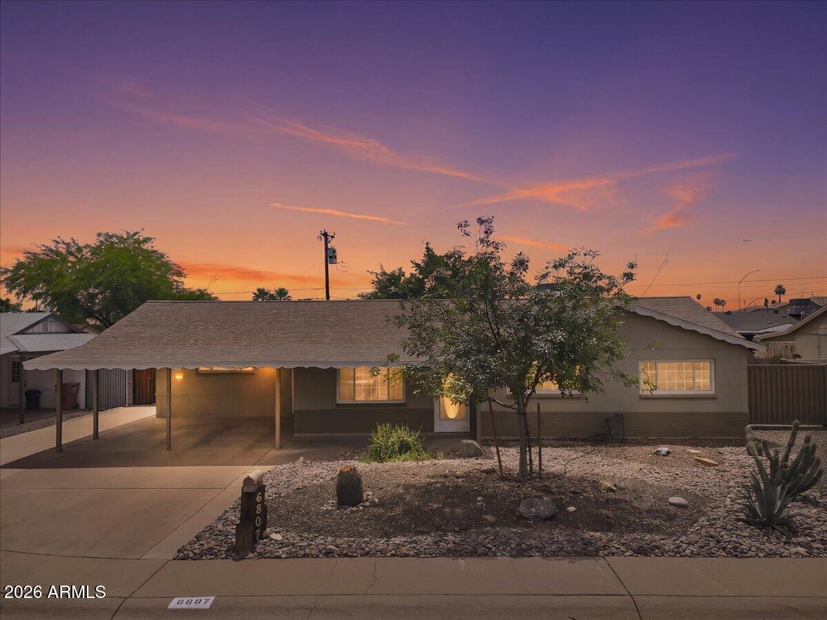 6807 E Diamond St., Scottsdale, AZ 85257
