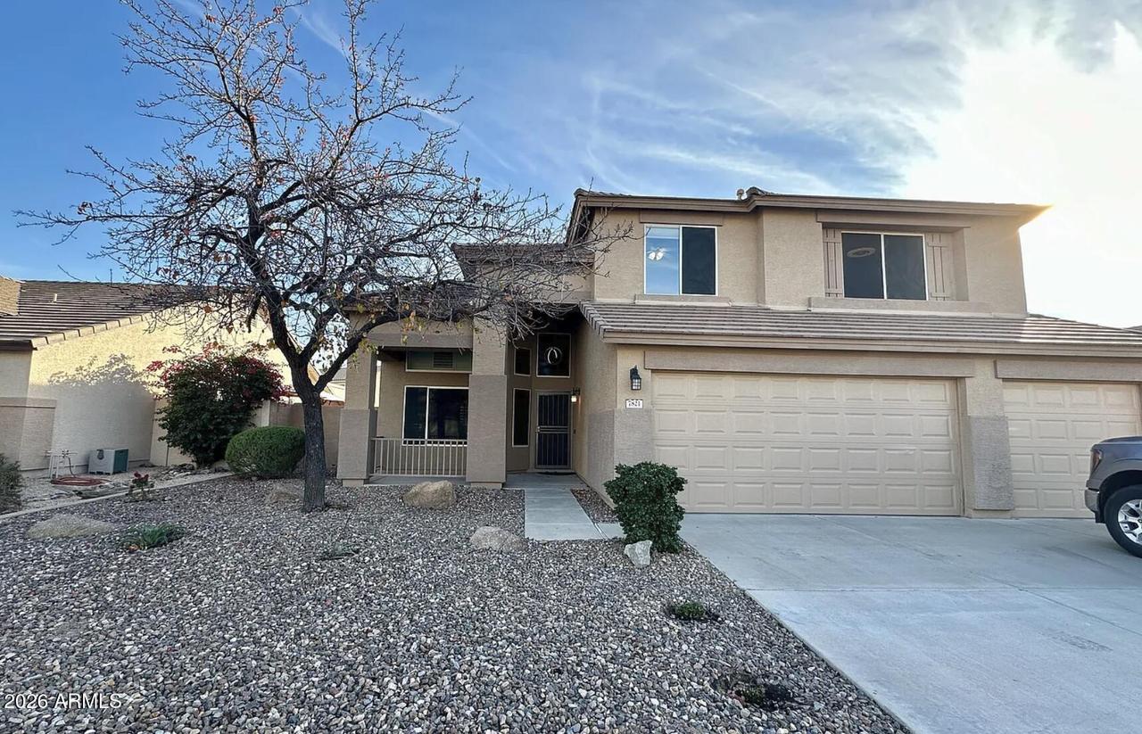 7821 W Robin Ln., Peoria, AZ 85383
