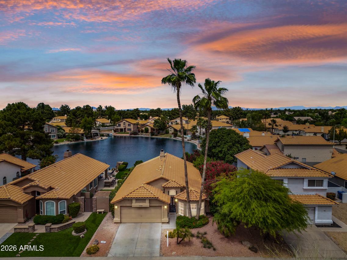 1550 W Maplewood St., Chandler, AZ 85286