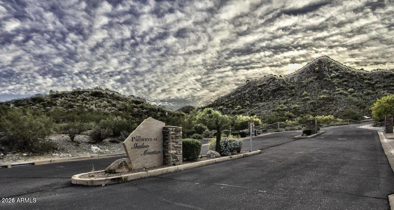 2703 E Friess Dr. #5, Phoenix, AZ 85032