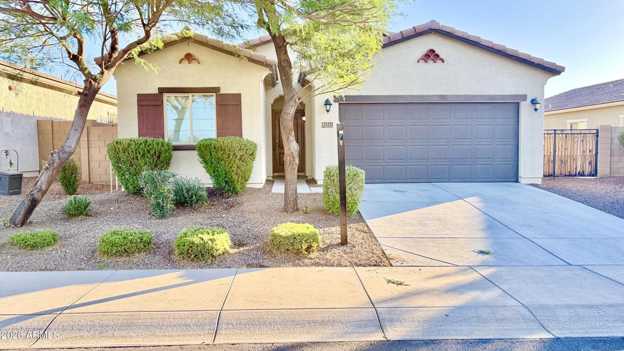 21232 W Palm Ln., Buckeye, AZ 85396