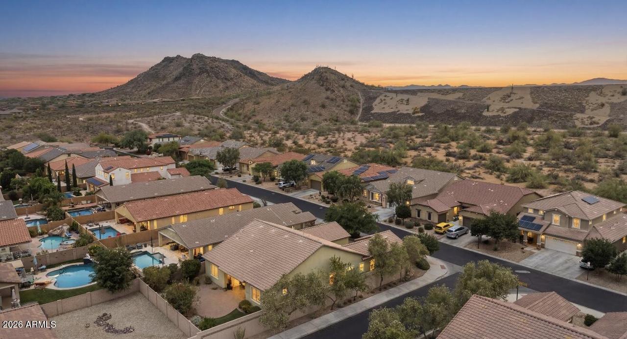 7873 W Fetlock Tr., Peoria, AZ 85383