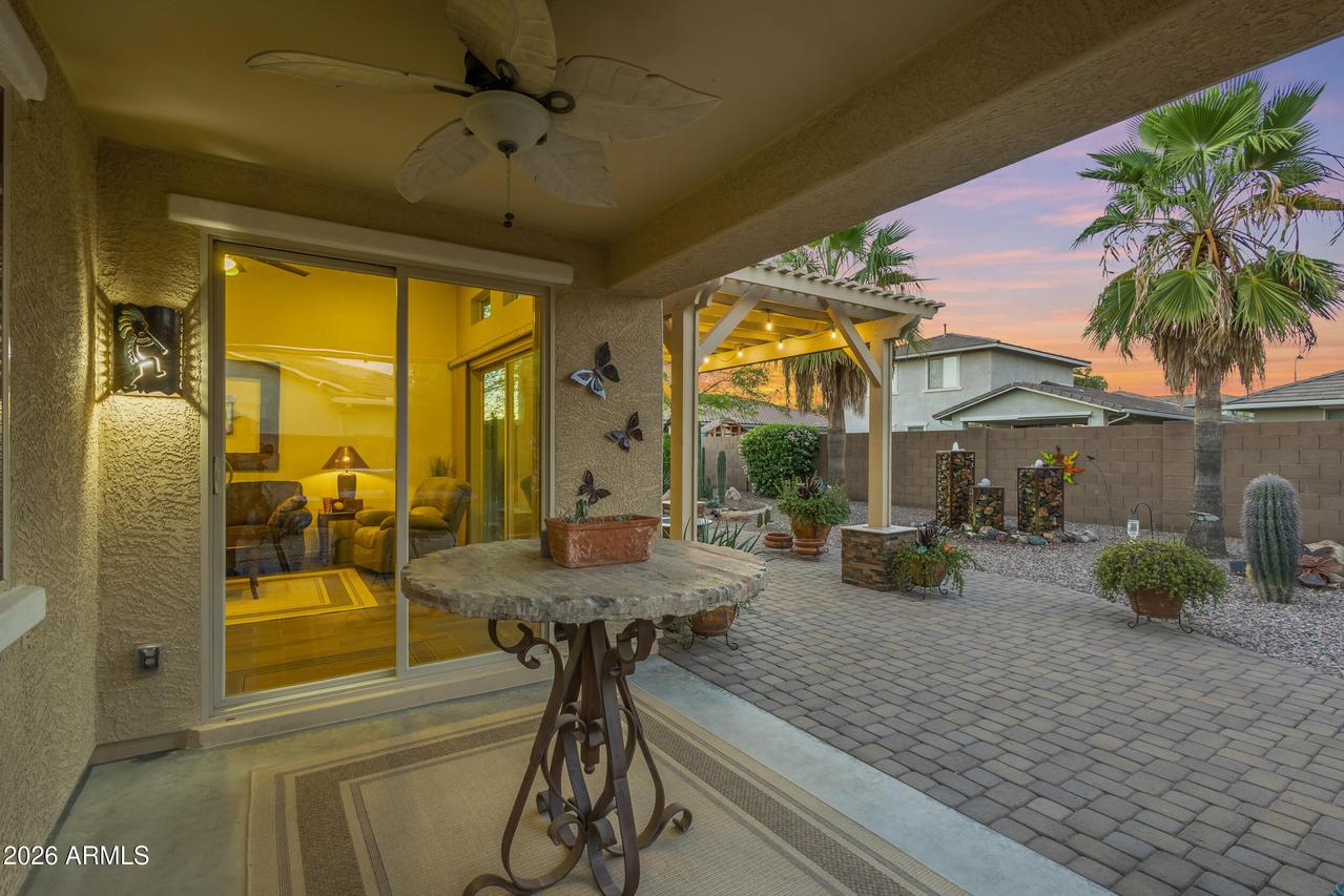 9014 W Ruth Ave., Peoria, AZ 85345