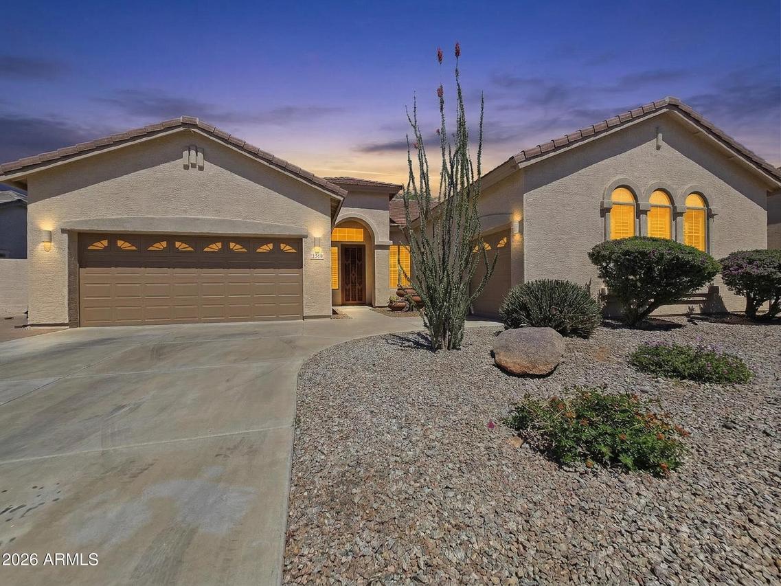 8614 W Morten Ave., Glendale, AZ 85305