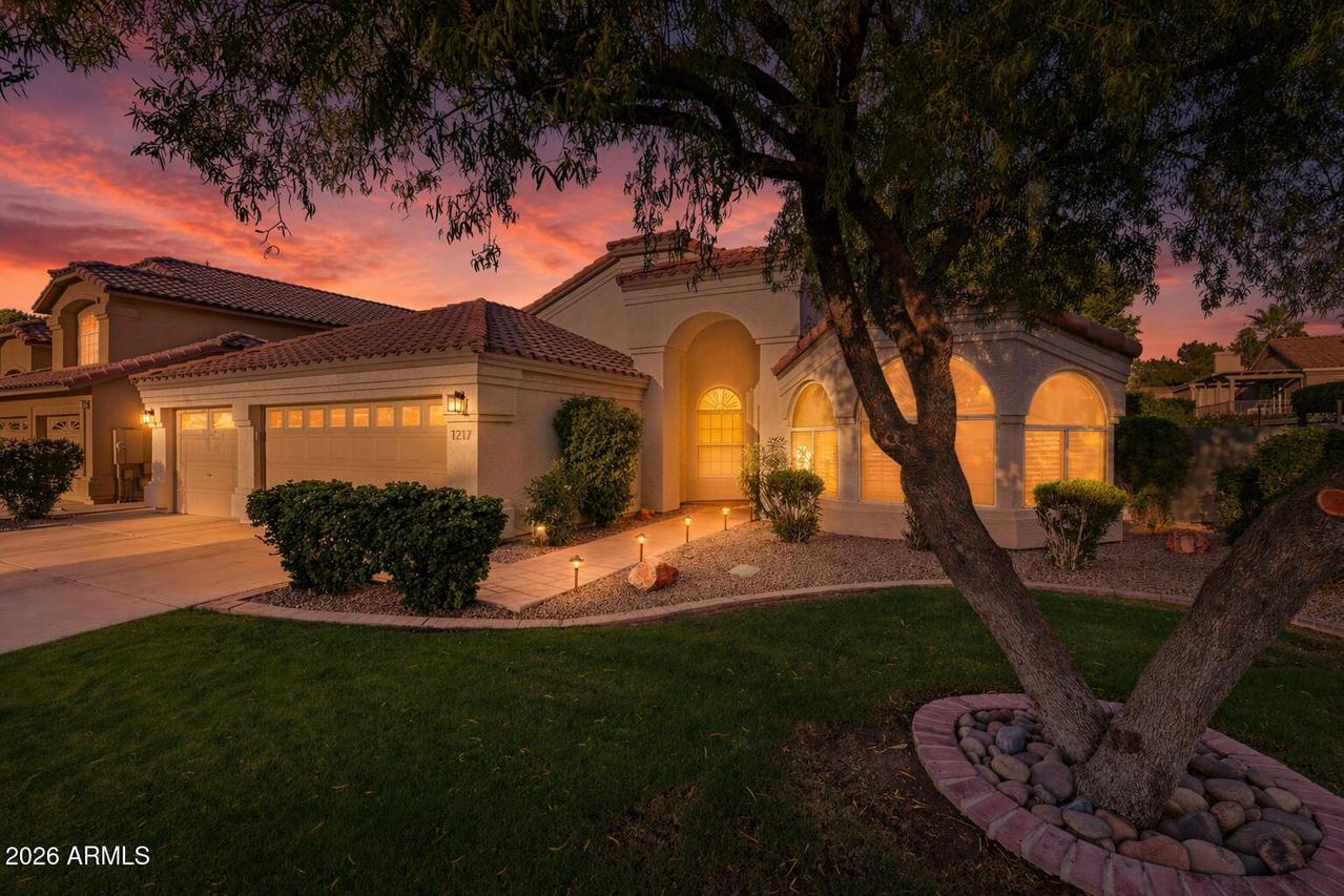 1217 N Sailors Way, Gilbert, AZ 85234