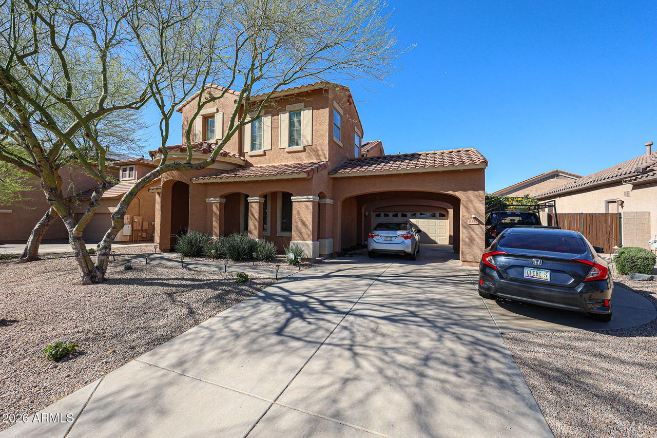 8332 W Rosewood Ln., Peoria, AZ 85383
