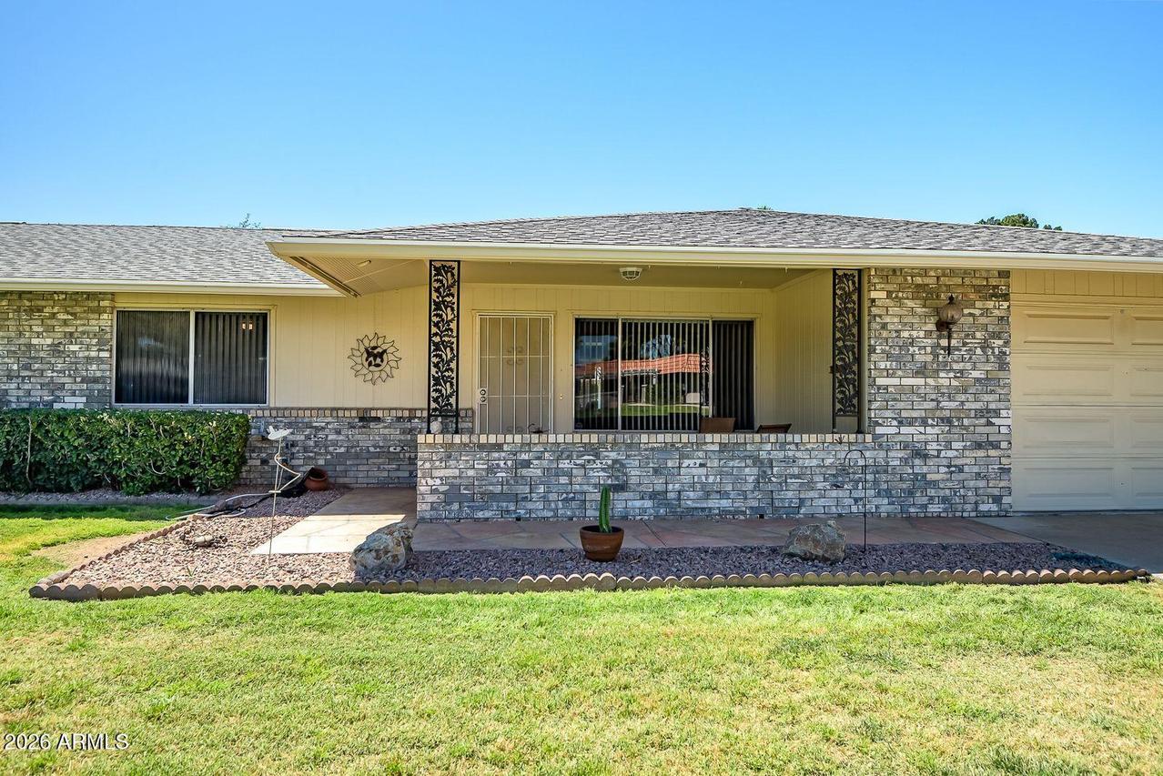 9613 W Oak Ridge Dr., Sun City, AZ 85351