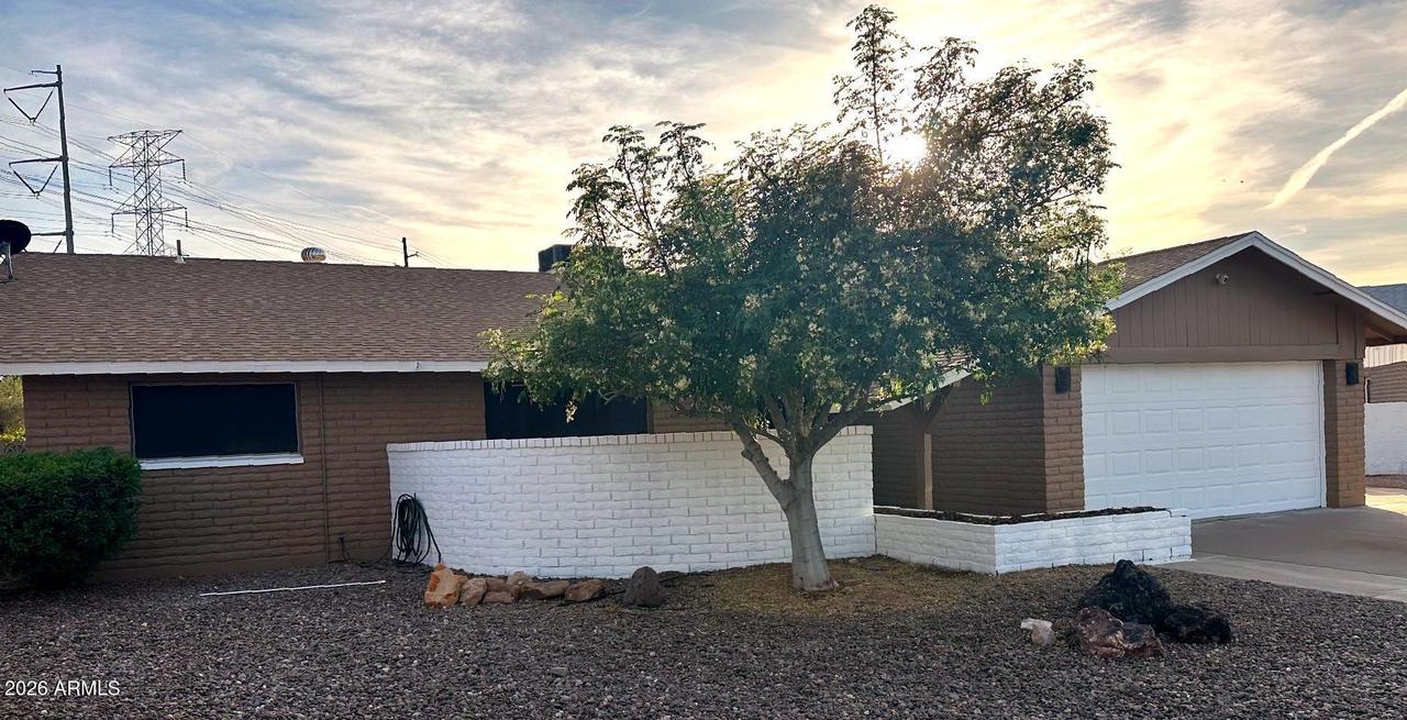 6852 S Terrace Rd., Tempe, AZ 85283