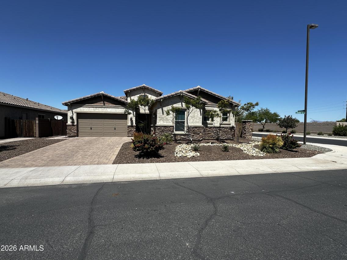3930 E Chestnut Ln., Gilbert, AZ 85298