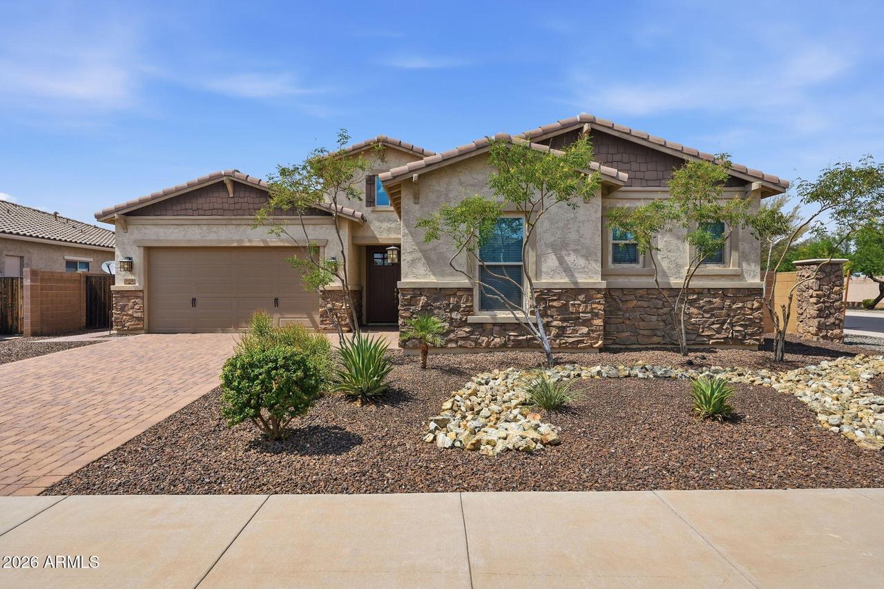 3930 E Chestnut Ln., Gilbert, AZ 85298