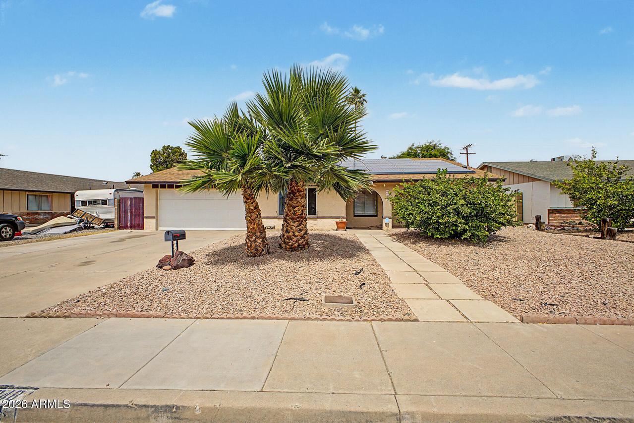 3048 W Acoma Dr., Phoenix, AZ 85053