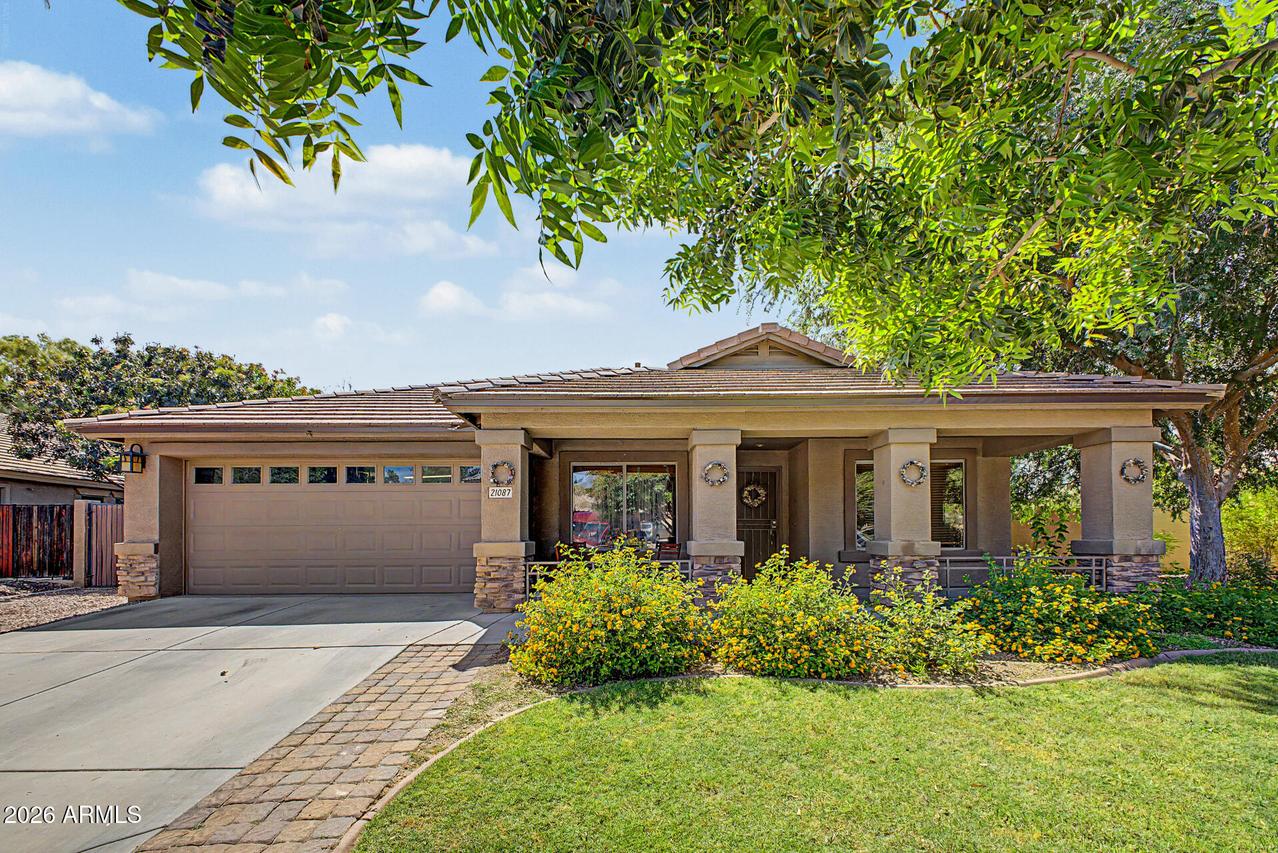 21087 E Calle De Flores, Queen Creek, AZ 85142