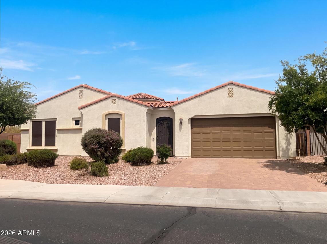 2312 E Susan Dr., Gilbert, AZ 85298