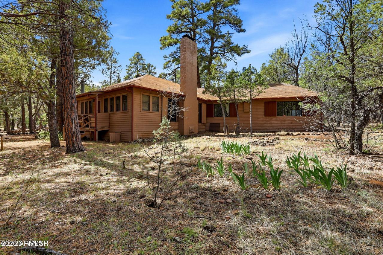 2366 Cedar Ave., Lakeside, AZ 85929