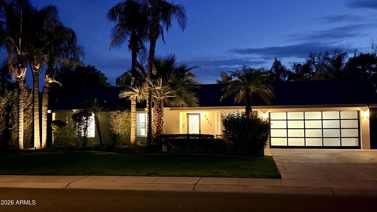 4435 E Kings Ave., Phoenix, AZ 85032