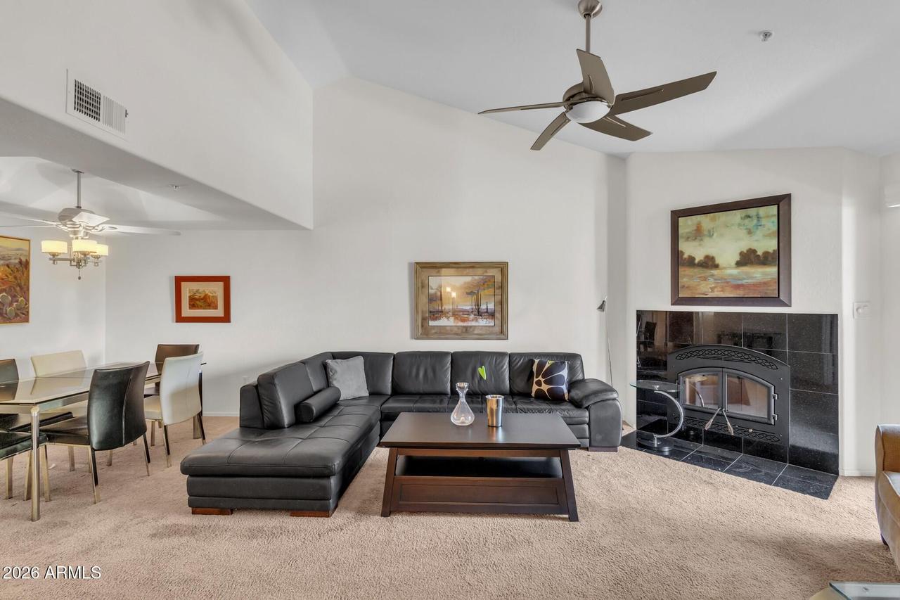 9430 E Mission Ln. #215, Scottsdale, AZ 85258
