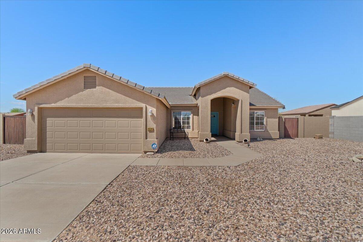 14234 S Capistrano Rd., Arizona City, AZ 85123