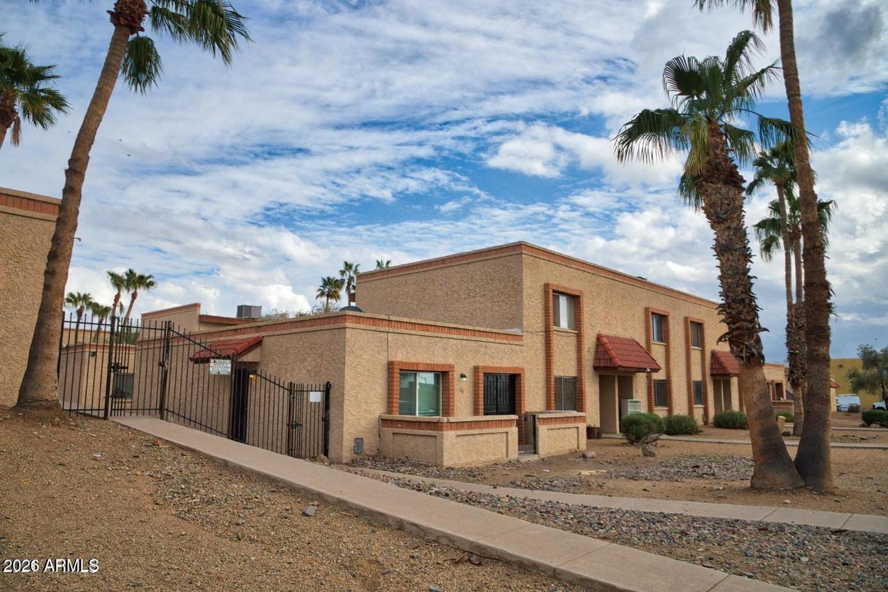 10411 N 11th Ave. #28, Phoenix, AZ 85021