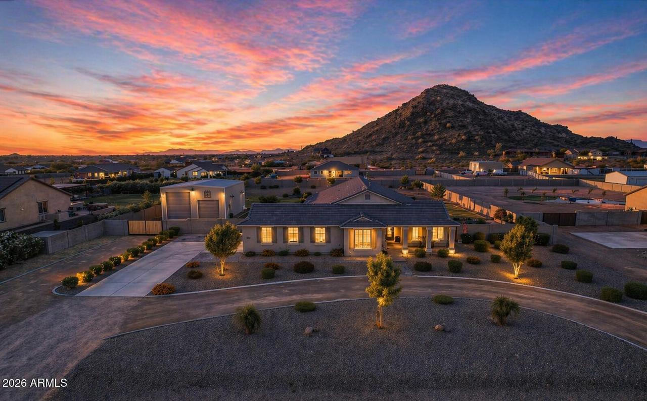 1648 W Gail Rd., Queen Creek, AZ 85142