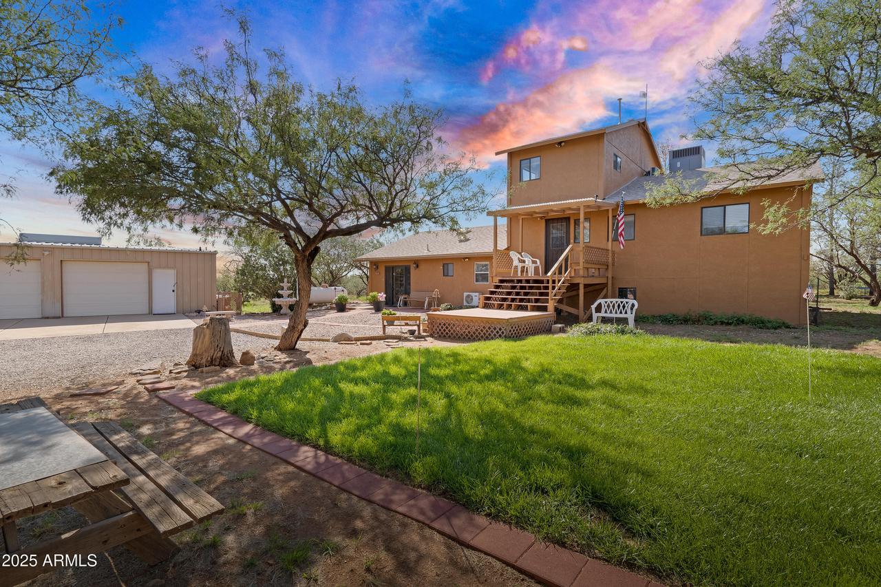 8264 E Dakota Rd., Hereford, AZ 85615