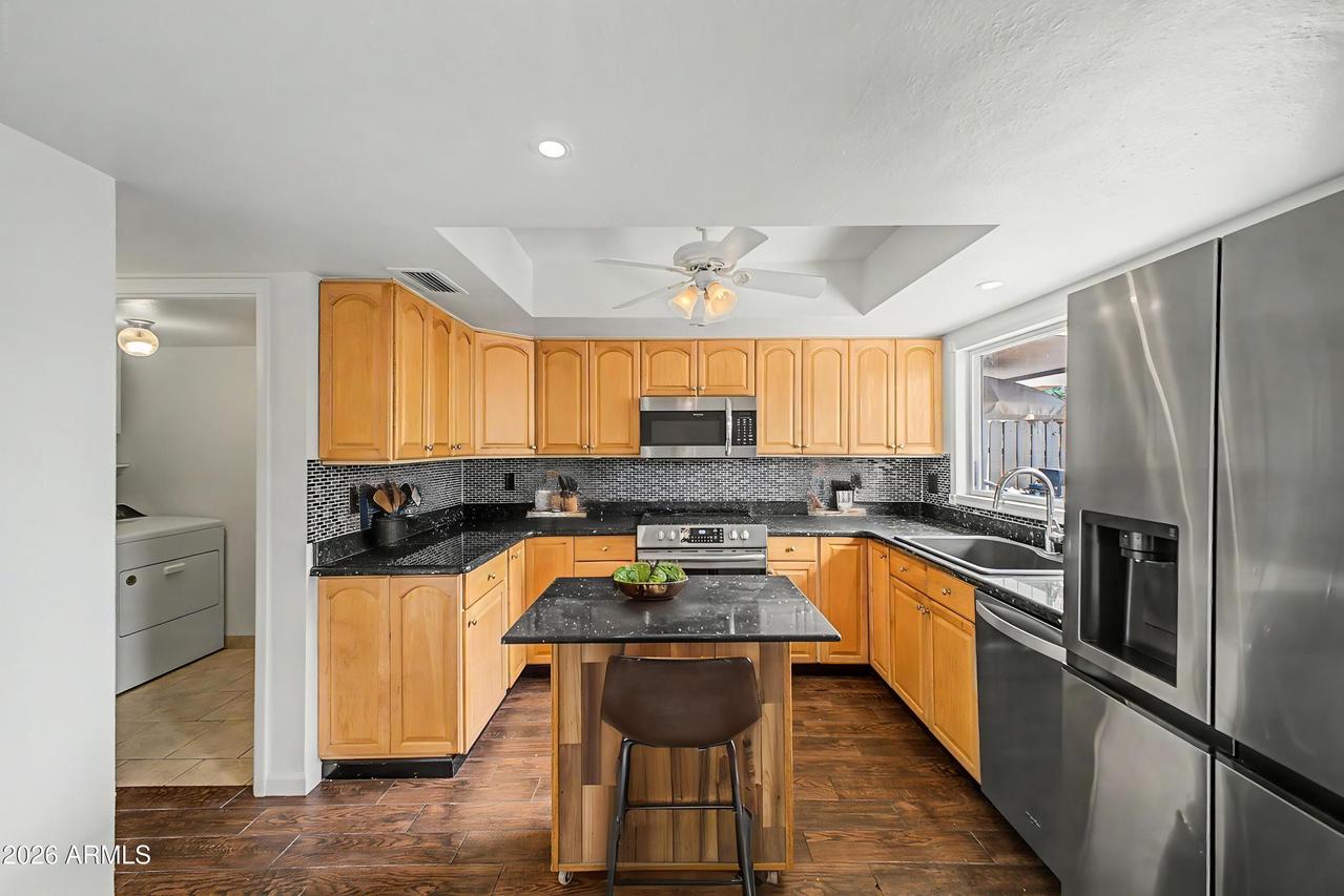5943 N 83rd St., Scottsdale, AZ 85250