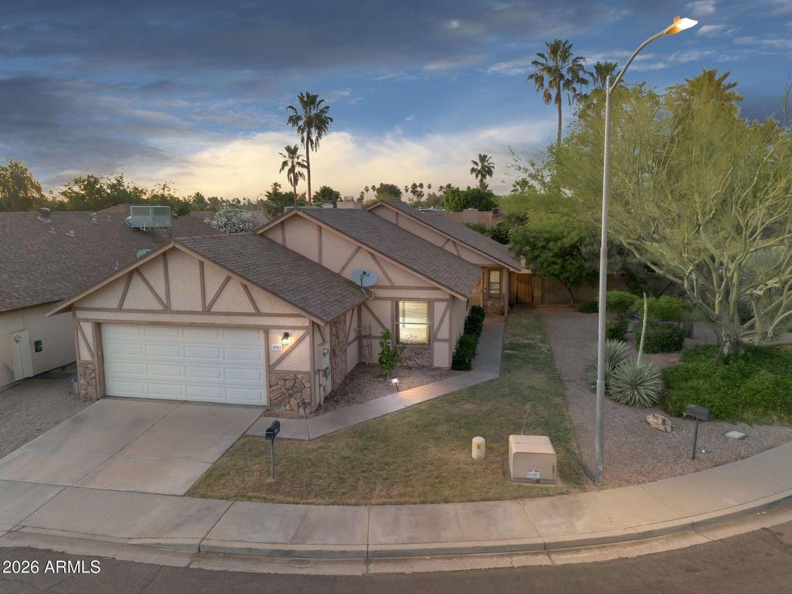 4852 E Betty Elyse Ln., Scottsdale, AZ 85254