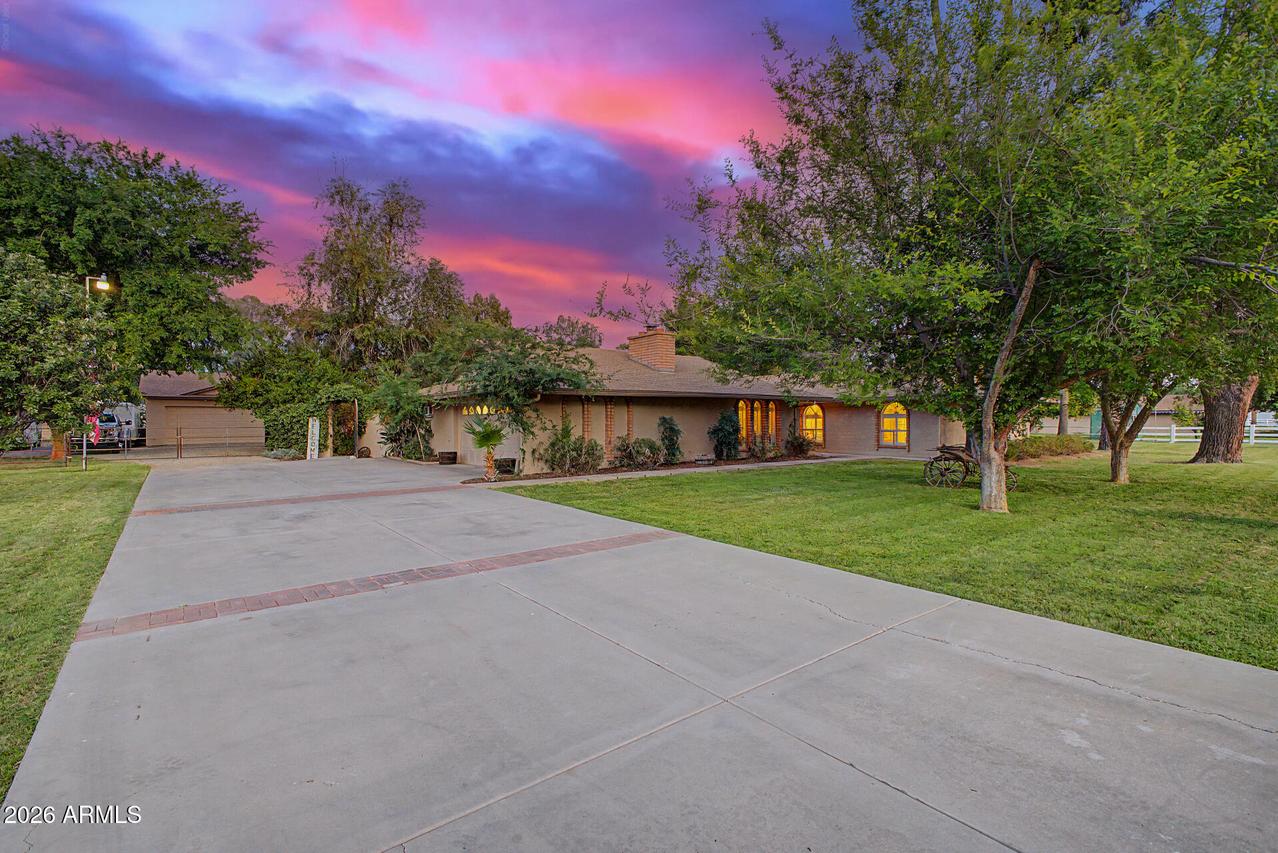 9401 S 157th Pl., Gilbert, AZ 85234