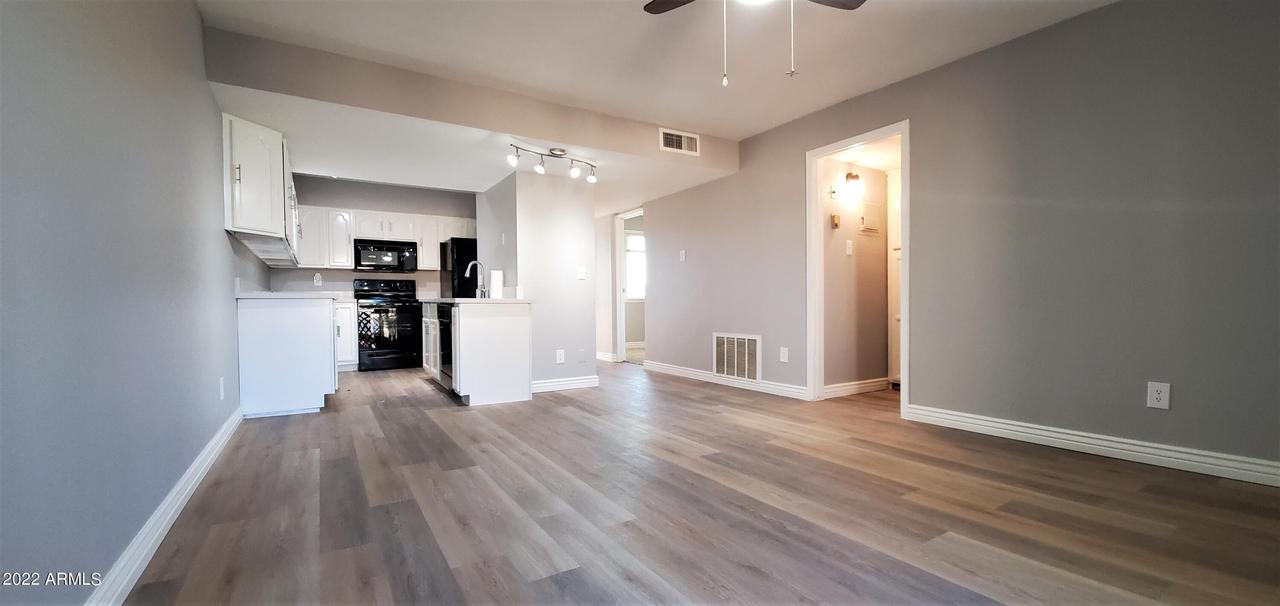 3313 N 68th St. #211, Scottsdale, AZ 85251