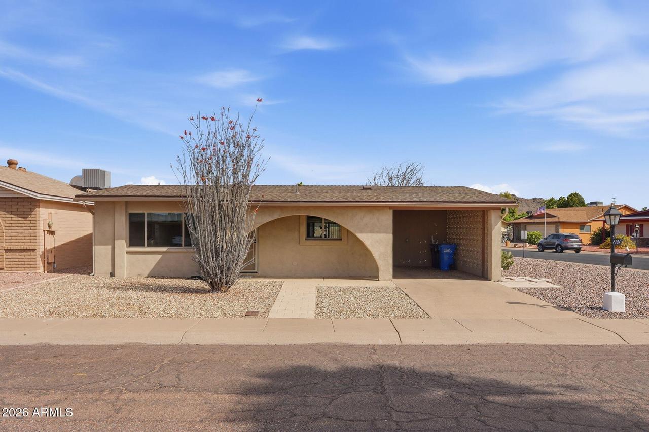 2201 E Gretta Pl., Phoenix, AZ 85022