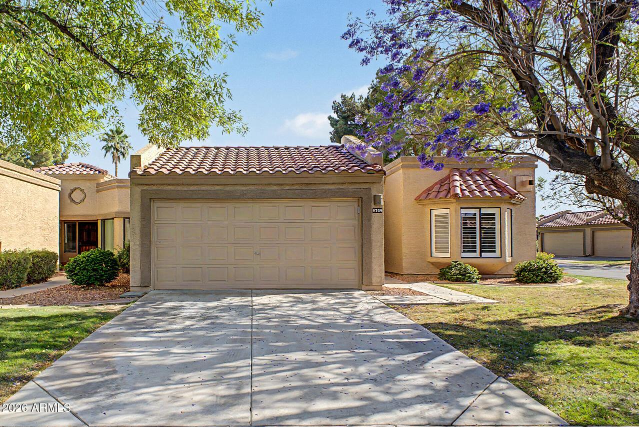 9709 W Tonto Ln., Peoria, AZ 85382