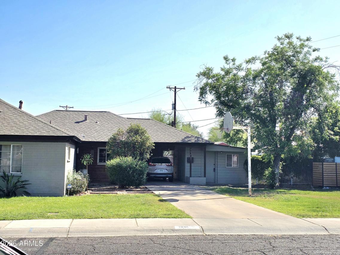 1301 W Campbell Ave., Phoenix, AZ 85013