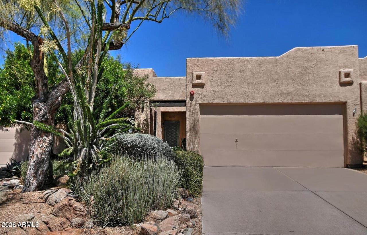 11742 E Mercer Ln., Scottsdale, AZ 85259