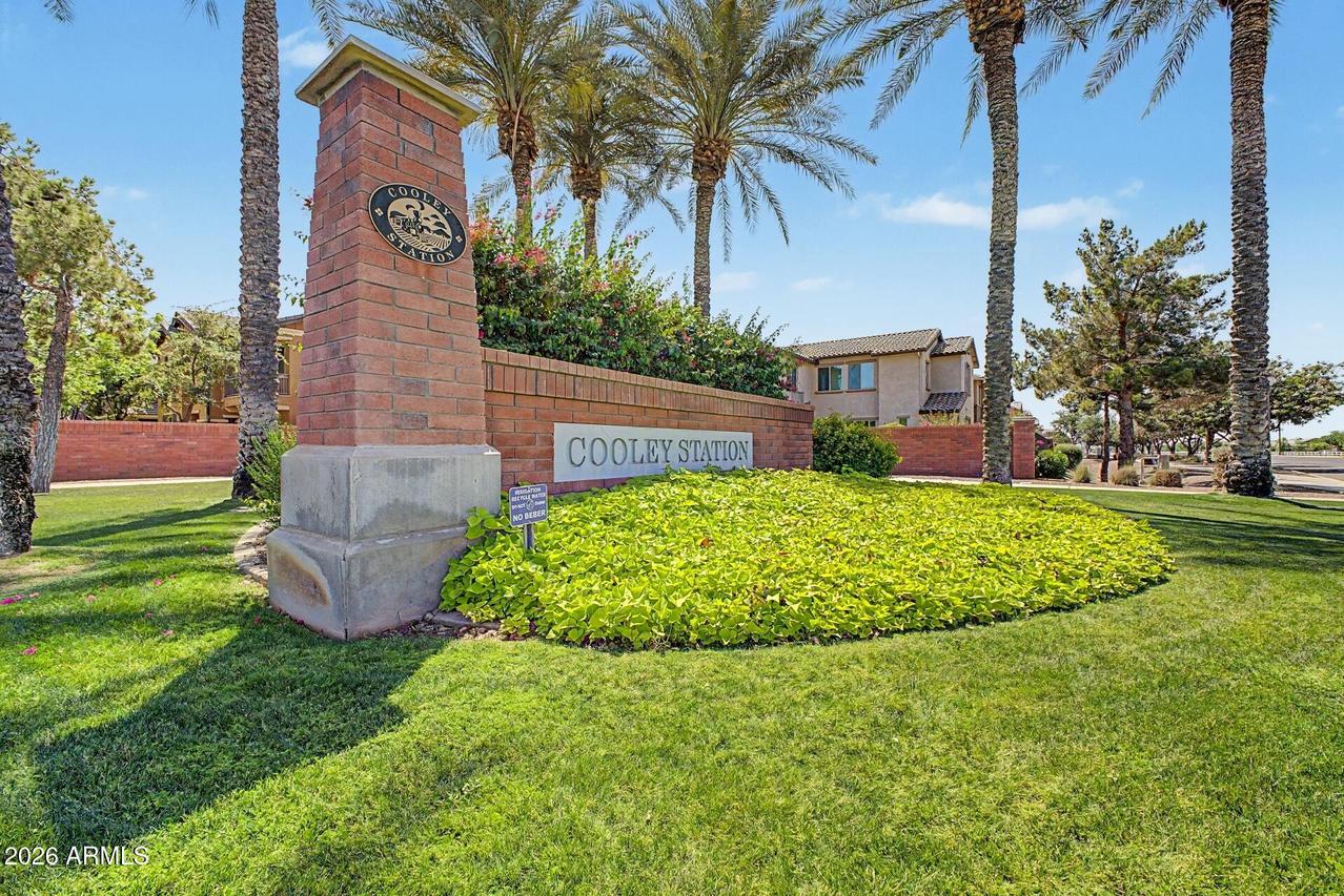 905 S Osborn Ln., Gilbert, AZ 85296